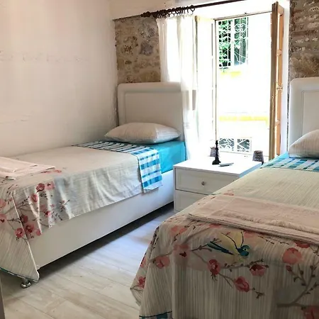 Tas Konak Affittacamere Ayvalı